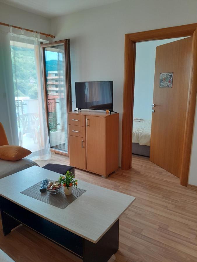 Apartman Lala Foca Exteriér fotografie
